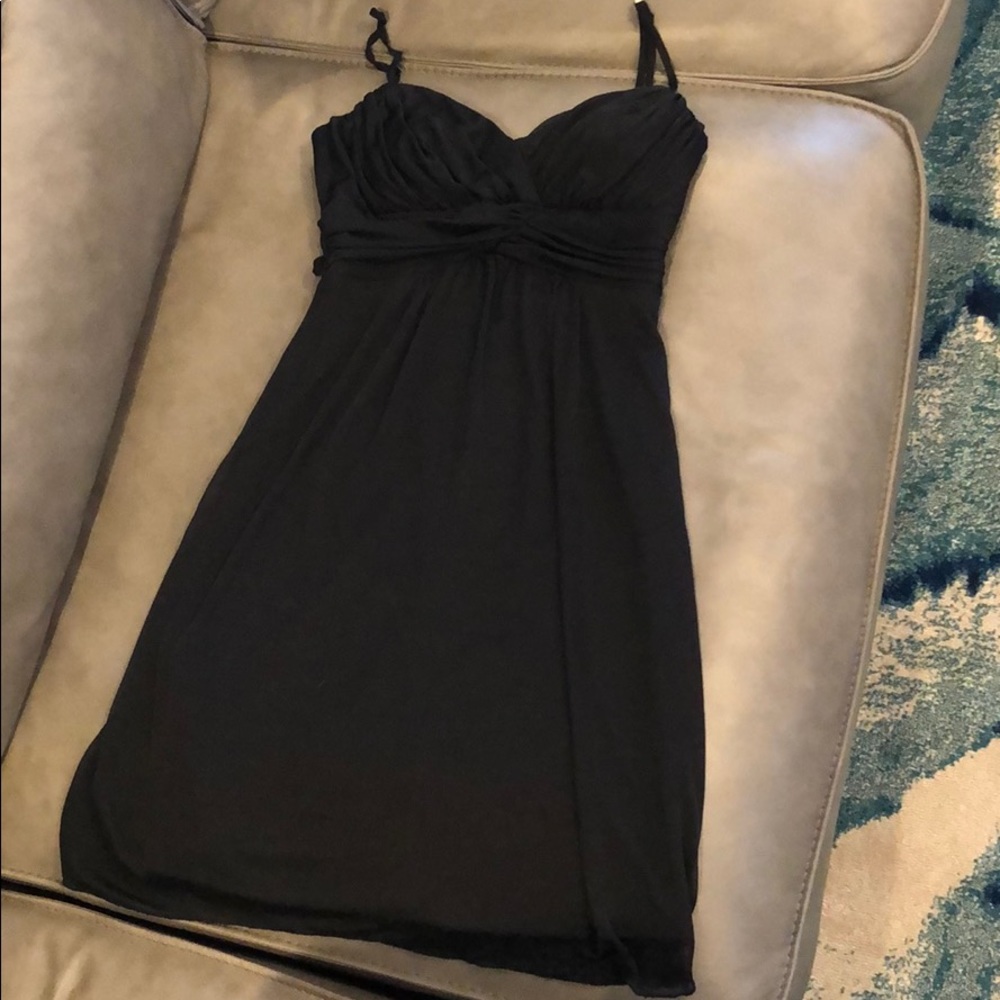 Little black dress - Picture 1 of 3